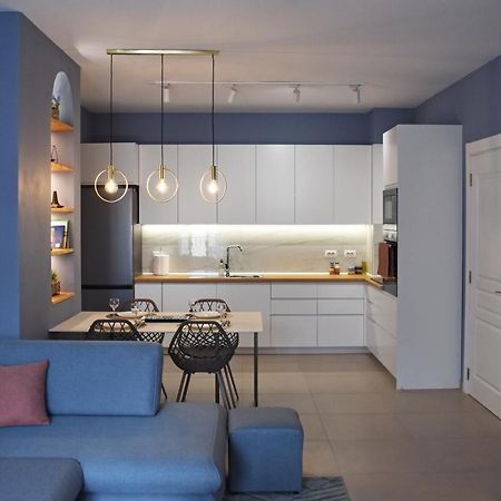 Vibrant Apartment ティラナ エクステリア 写真